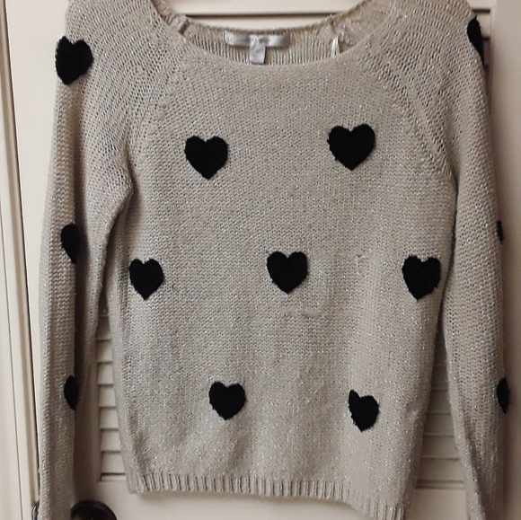 Pre-Order Black Heart Detail Contrast Cuffs Baggy Sweater